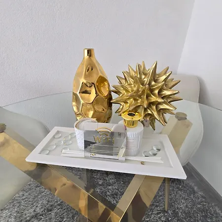 Lux Apartman *
